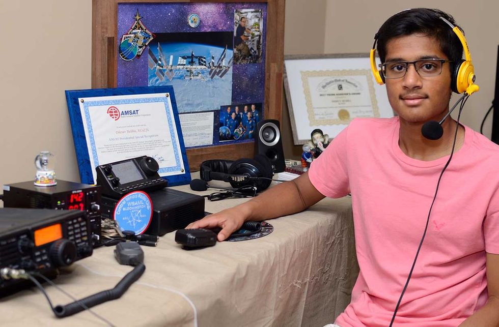 Dhruv Rebba (KC9ZJX) with his ham radio set up